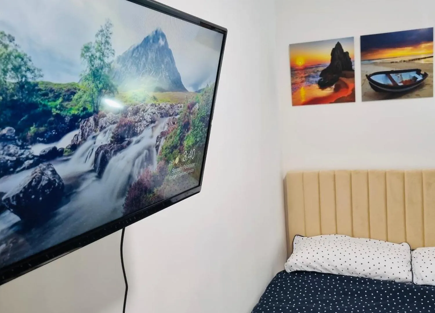 Newly Refurbished Room 2 La Linea de la Concepcion 0*,
