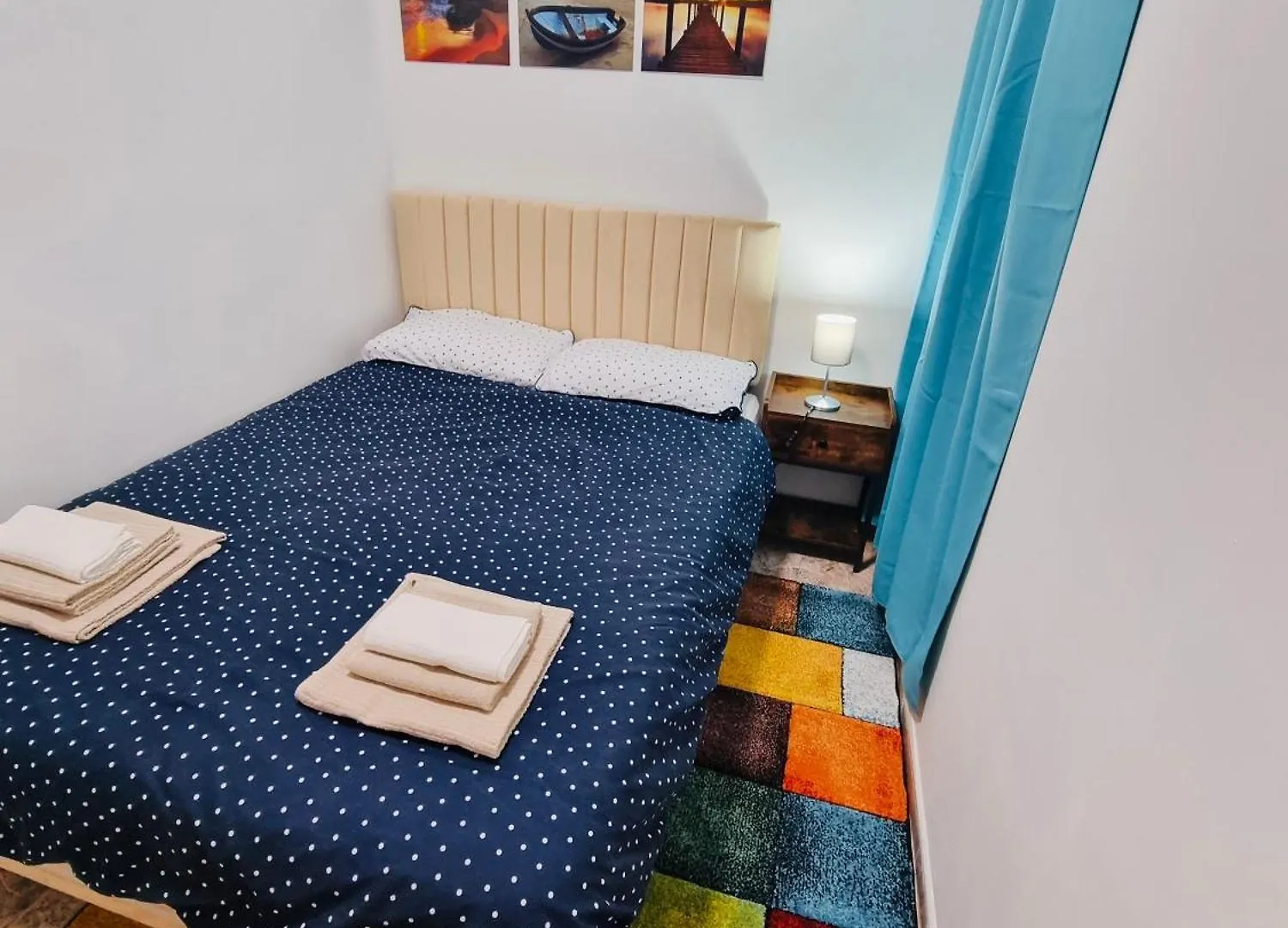 Newly Refurbished Room 2 La Linea de la Concepcion