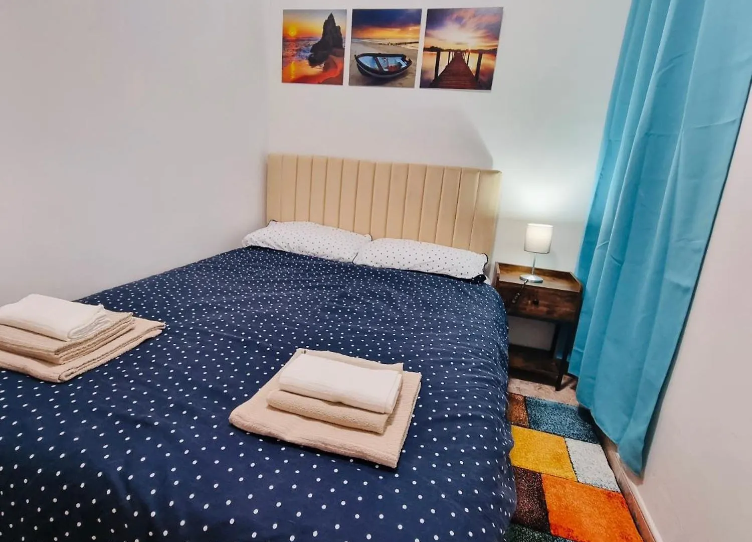Homestay Newly Refurbished Room 2 La Linea de la Concepcion