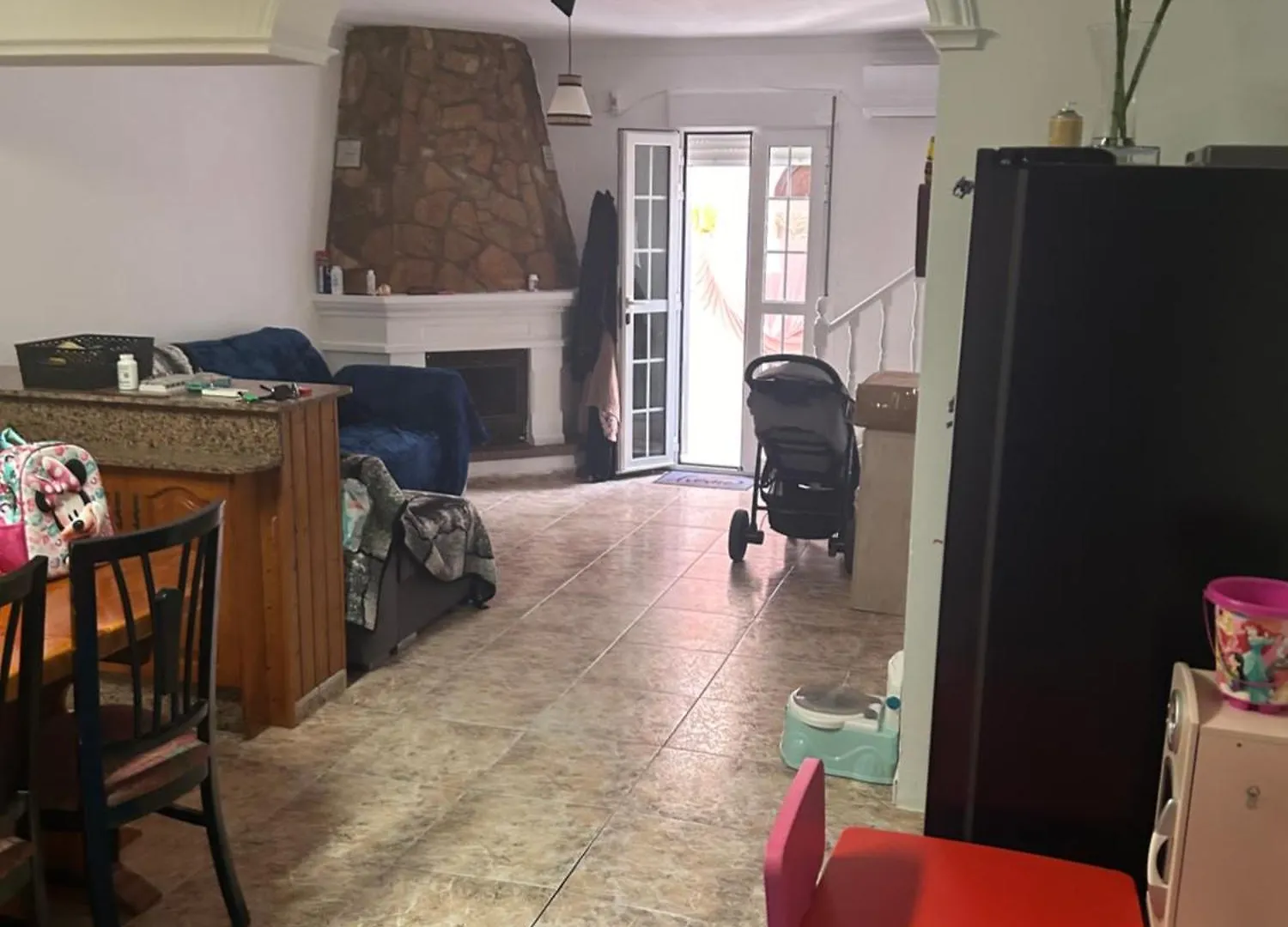 Newly Refurbished Room 2 La Linea de la Concepcion 0*,  Spain